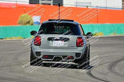 media/Oct-18-2025-Extreme Speed (Sat) [[d6d7e1fef1]]/Group 3 Purple/Session 2 (Turn 3)/